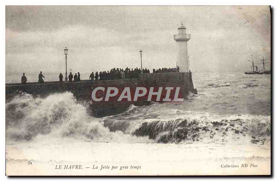 CPA Le Havre La Jetee Par Gros Temps Phare