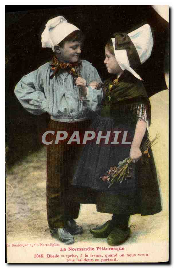 CPA Normandie Folklore Enfants