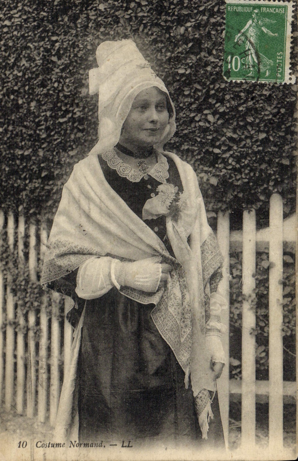 CPA Costume Normand Folklore
