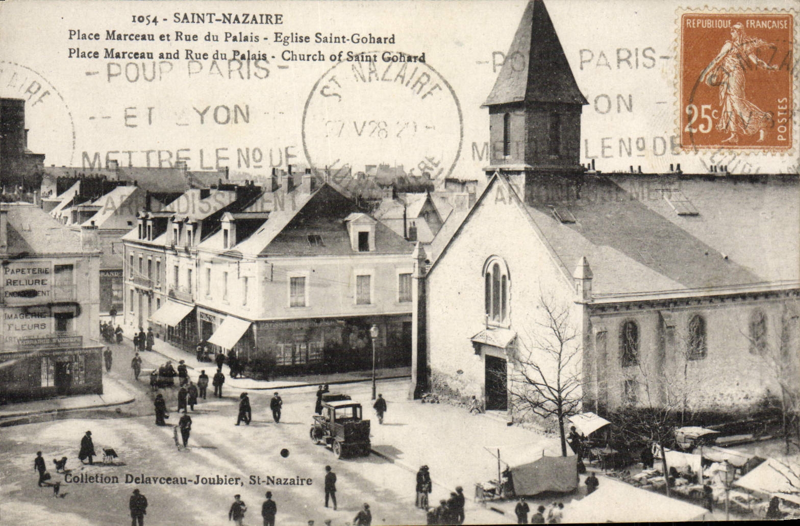 CPA Saint Nazaire Place Marceau Et Rue Du Palais Eglise Saint Gohard 
