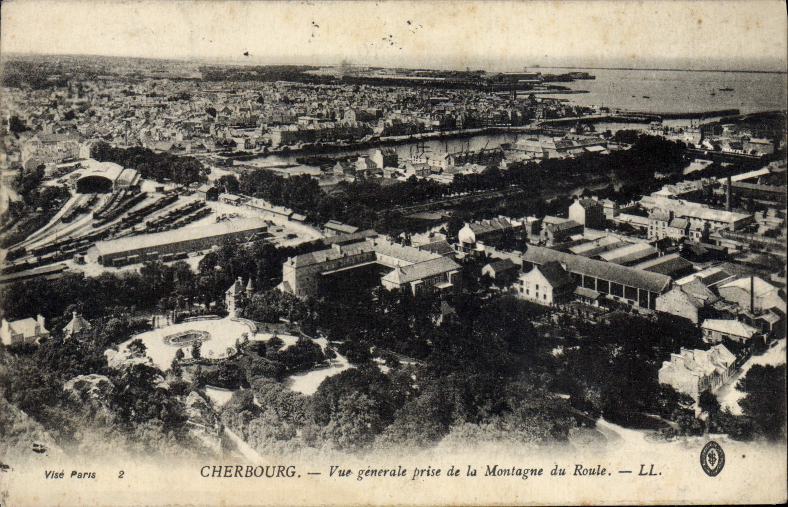 CPA Cherbourg Vue Generale Prise De La Montagne Du Roule