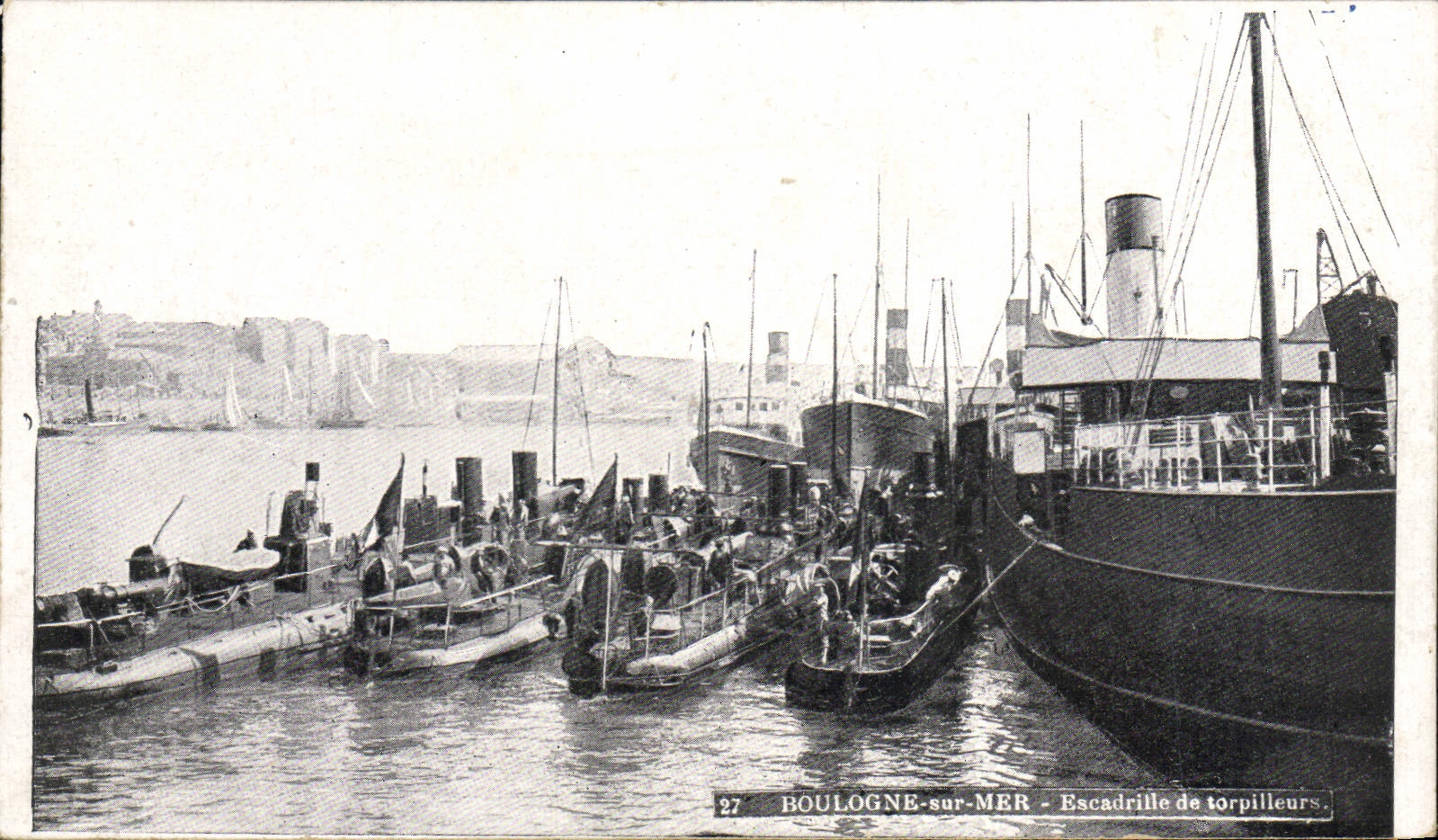 Boulogne-sur-Mer — Torpedobootsgruppe — unbekannter Verlag, n° 27