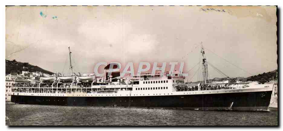 CPM Port Vendres Le Cazalet Quittant le Port Bateau