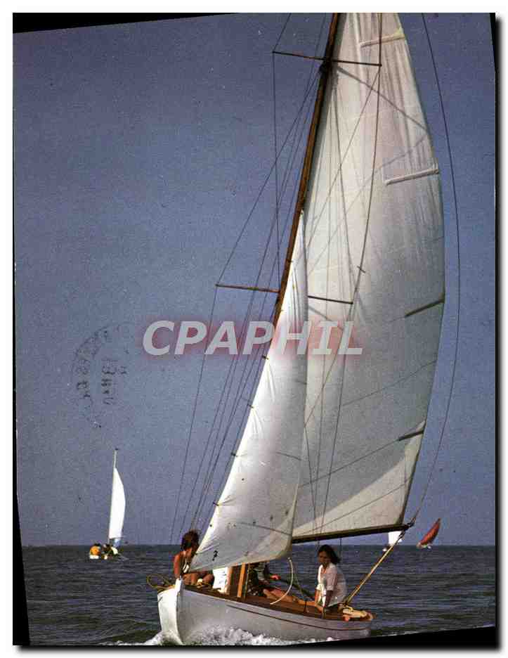 CPM Bateau a voile