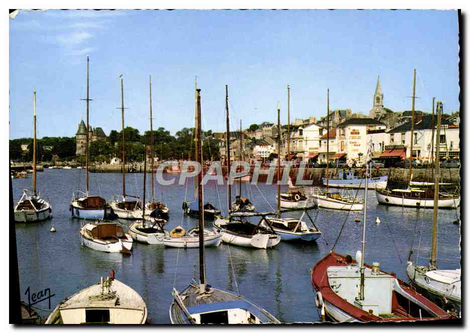 CPM Pornic Le Port Au Fond Le Chateau