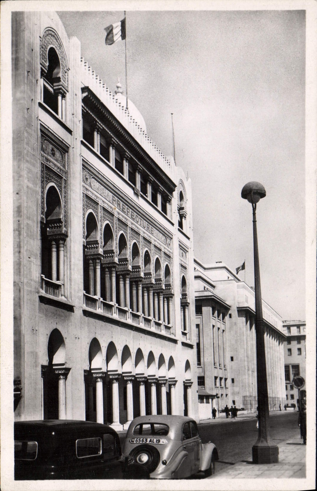 CPM Alger Boulevard Carnot La Prefecture Et La Nouvelle Mairie