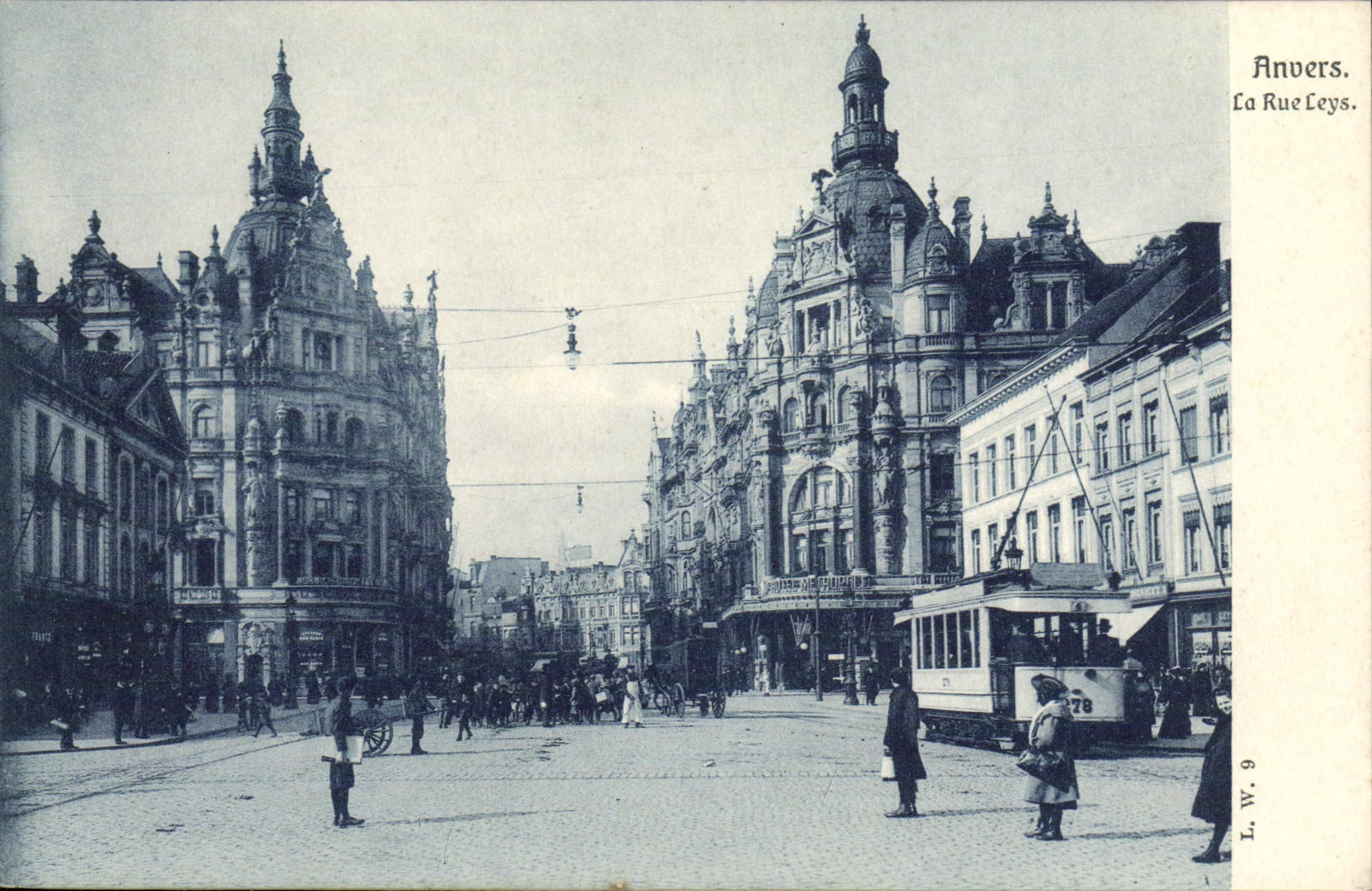 CPA Anvers La Rue Leys Tramway