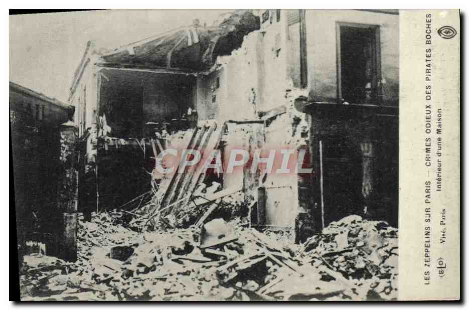 CPA Paris Crimes Odieux Des Pirates Boches Interieur d'une maison Militaria