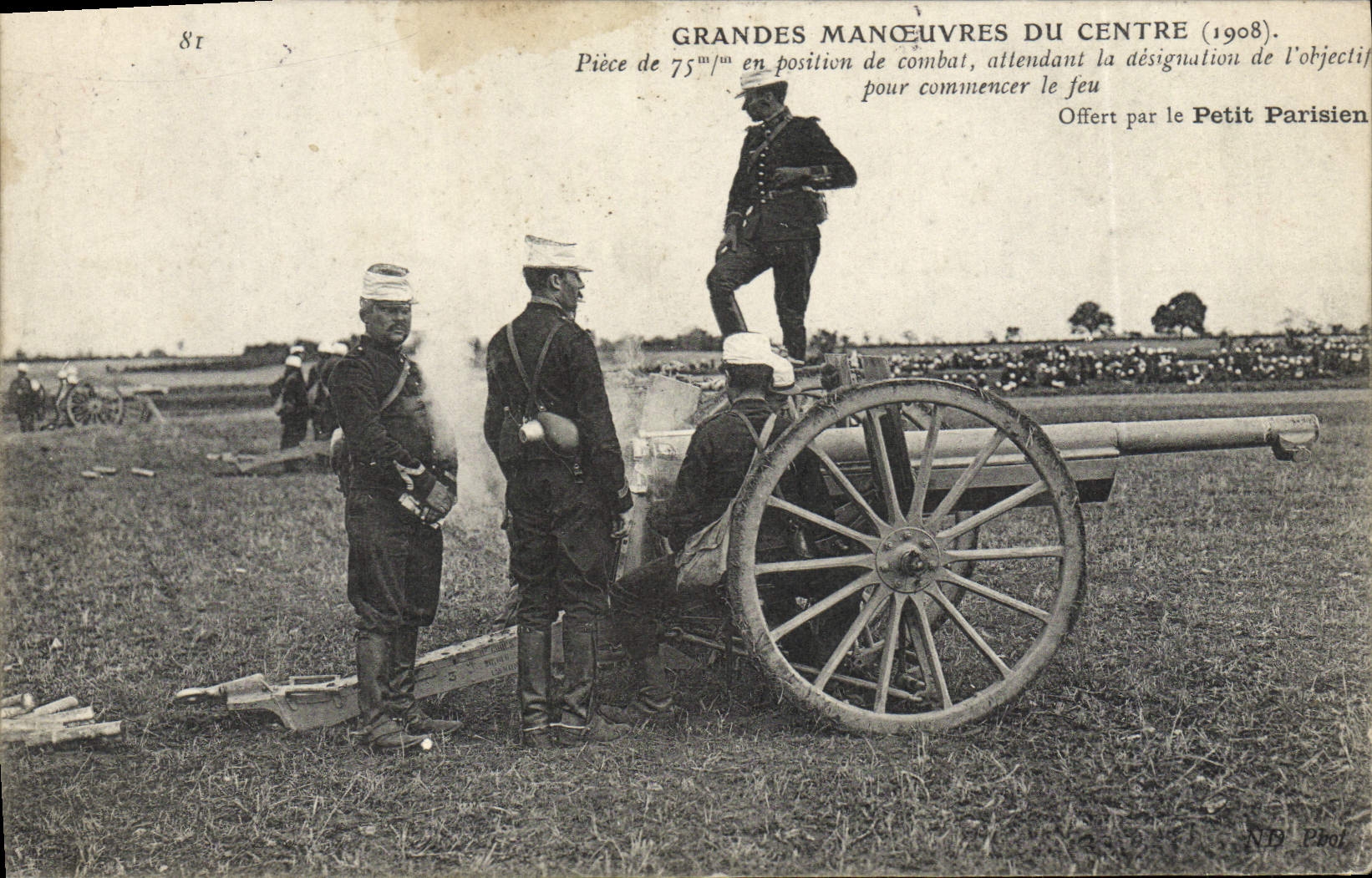 Grandes Manœuvres du Centre (1908) — Pièce de 75 mm en position de combat — Offerte par le Petit Parisien