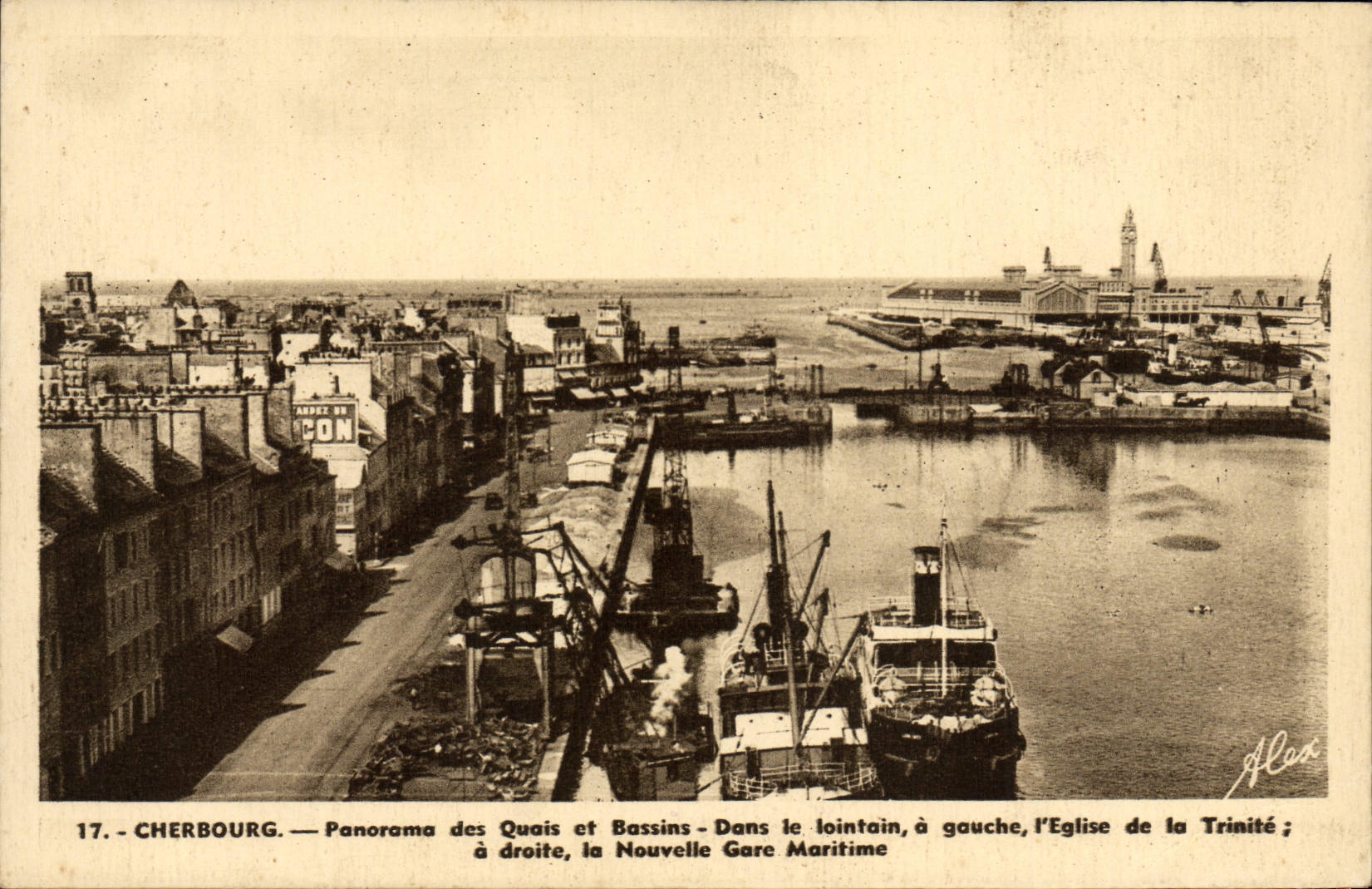 CPA Cherbourg Panorama Des Quais et Bassins Dans le Lointain Eglise de la Trinite Nouvelle gare maritime Bateaux