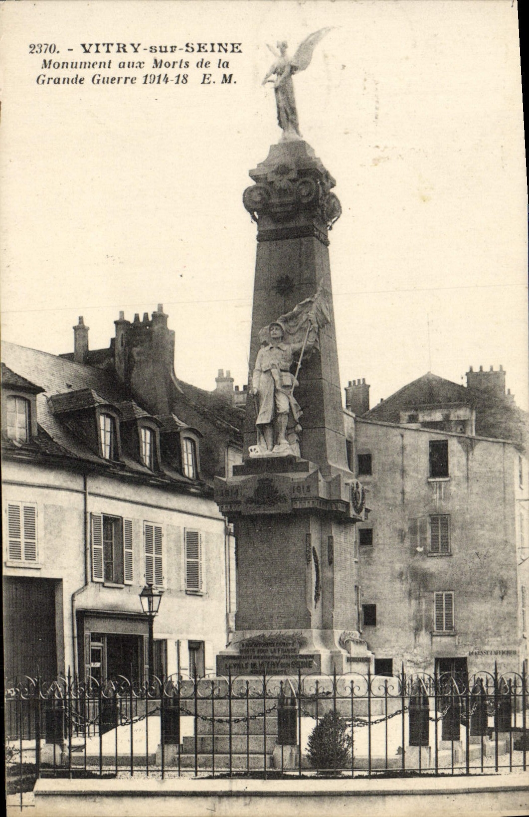 CPA Vitry Sur Seine Monument Aux Morts de la Grande Guerre Militaria 