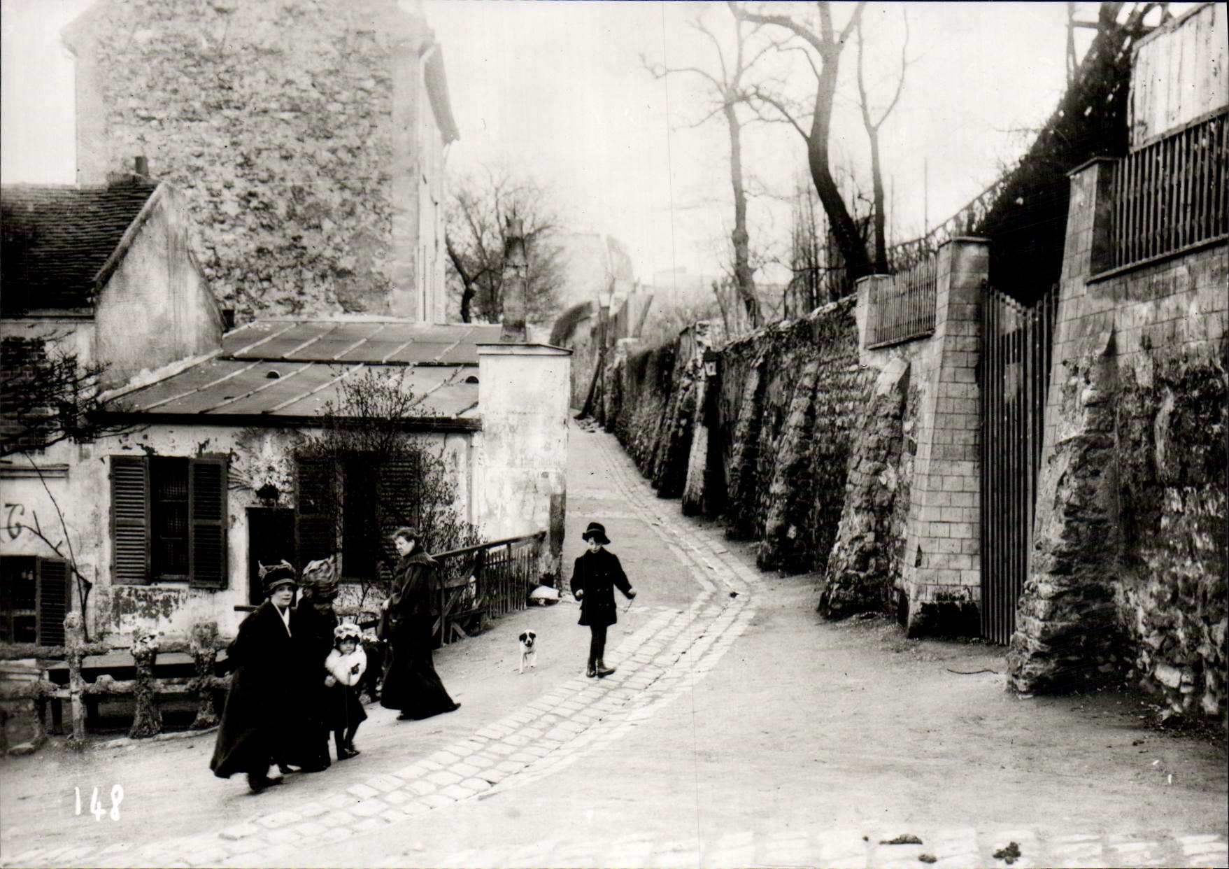 REPRO Paris Montmartre pittoresque