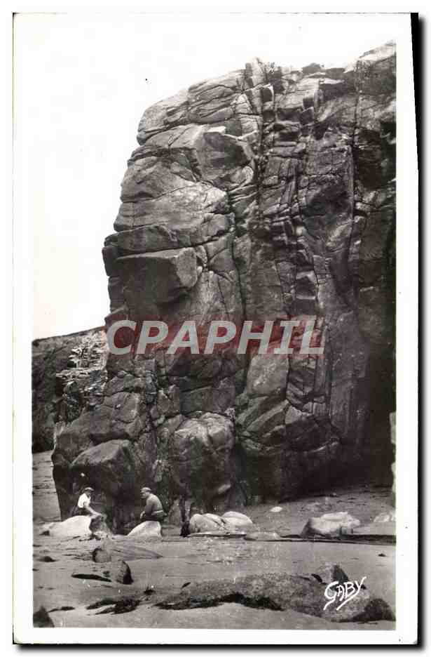 CPM Quiberon Saint Pierre La Roche Sanglante Marins