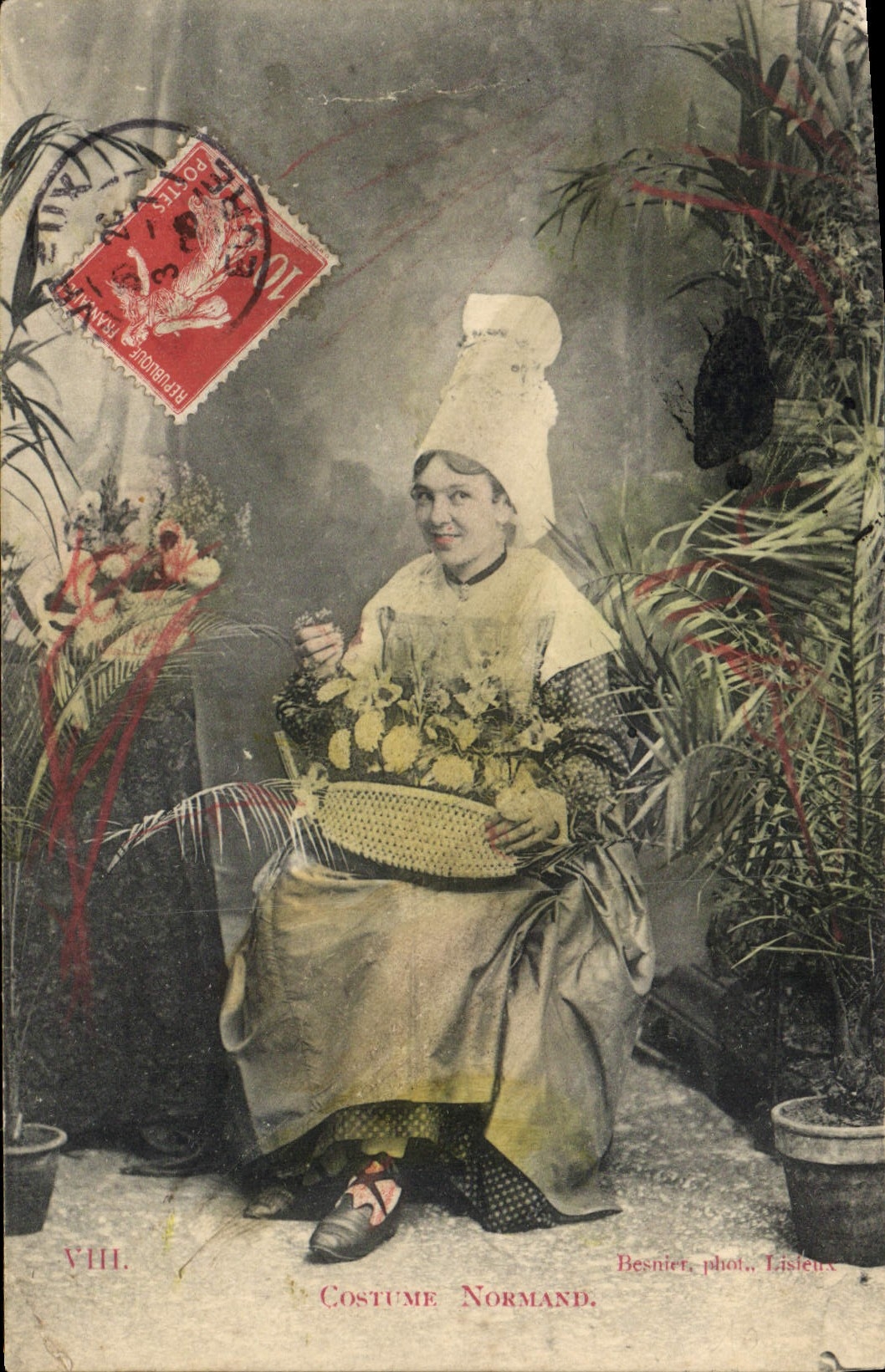 Normannisches Kleid — VIII — Besnier, phot., Lisieux