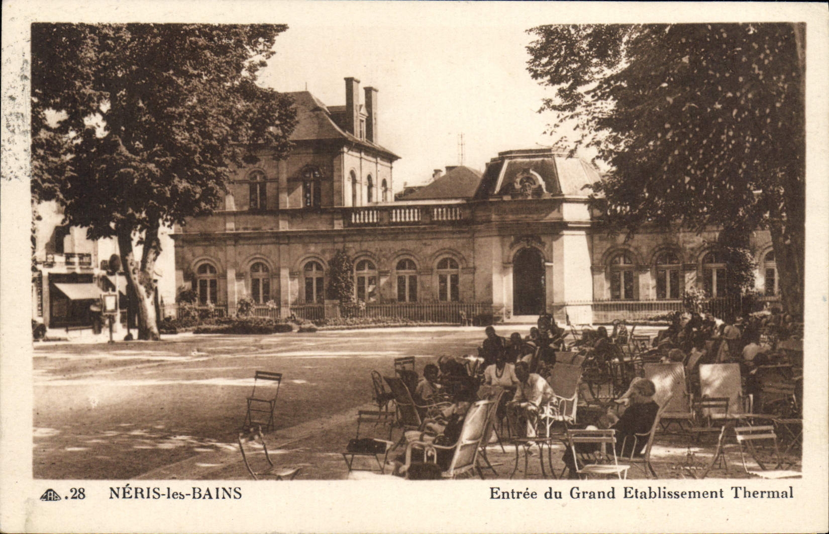 CPA Neris les Bains Entree du Grand etablissement thermal