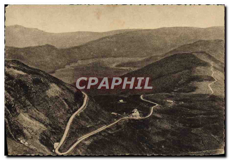 CPM Le Cantal Pittoresque Route Du Puy Mary Vue de la Breche de Rolland Cachet perle Mandailles