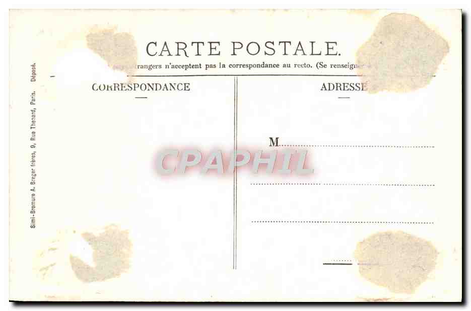 CPA Chateau De Chantilly Les Trois Allees — Verso
