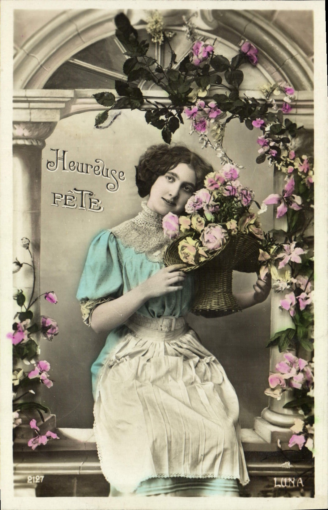 CPA Fantaisie Femme 