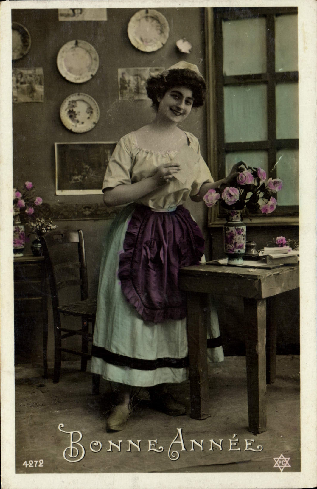 CPA Fantaisie Femme 