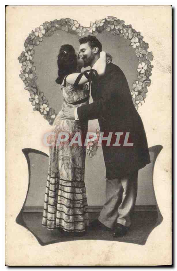 Embracing couple — studio photo — unknown publisher