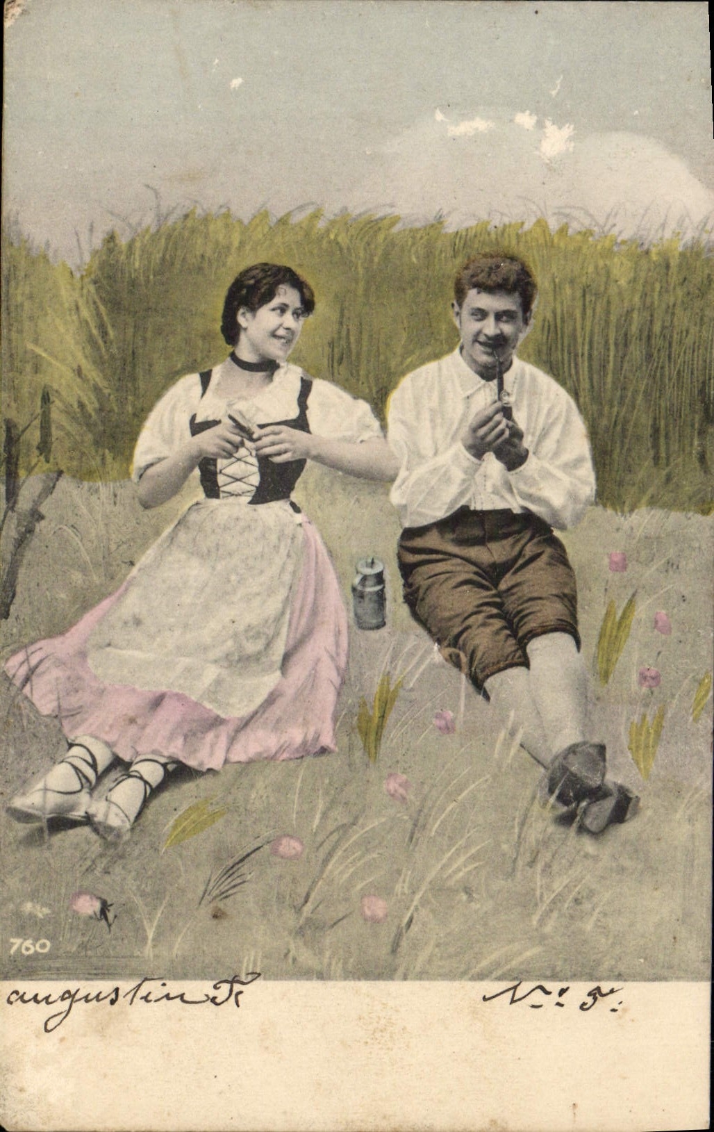 Jeune couple en tenue folklorique — scène champêtre — Augustin T. n°760