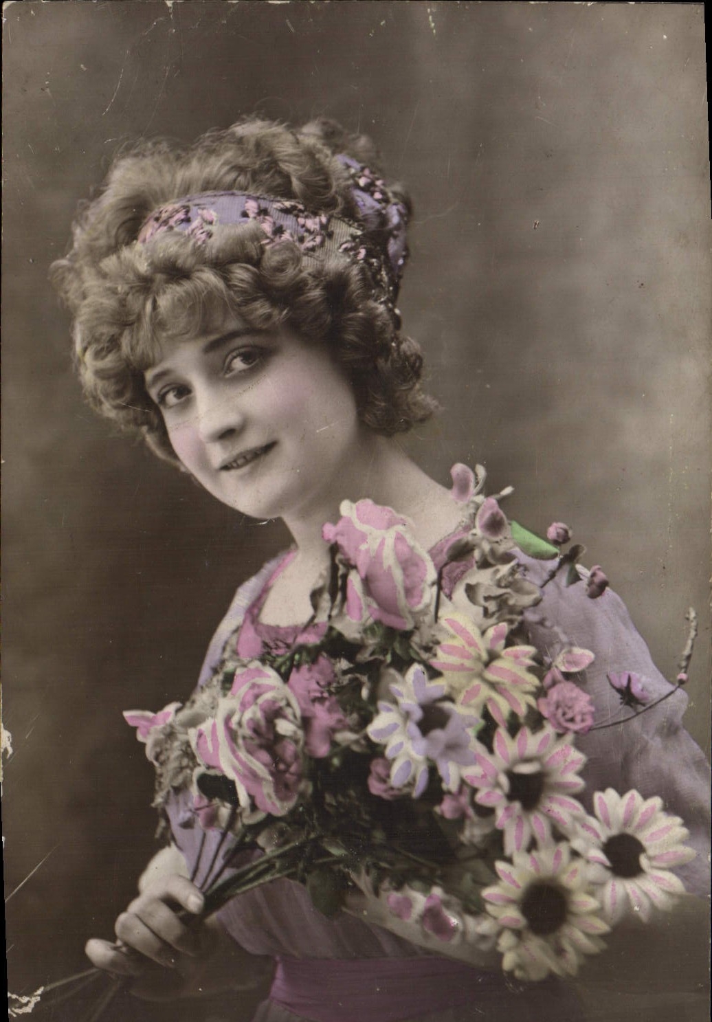 CPA Fantaisie Femme 