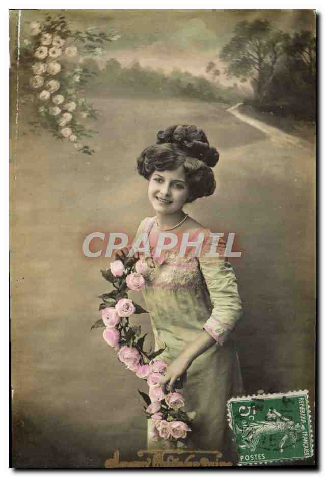 Jeune femme avec couronne de roses — éditeur anonyme, n° de série non visible