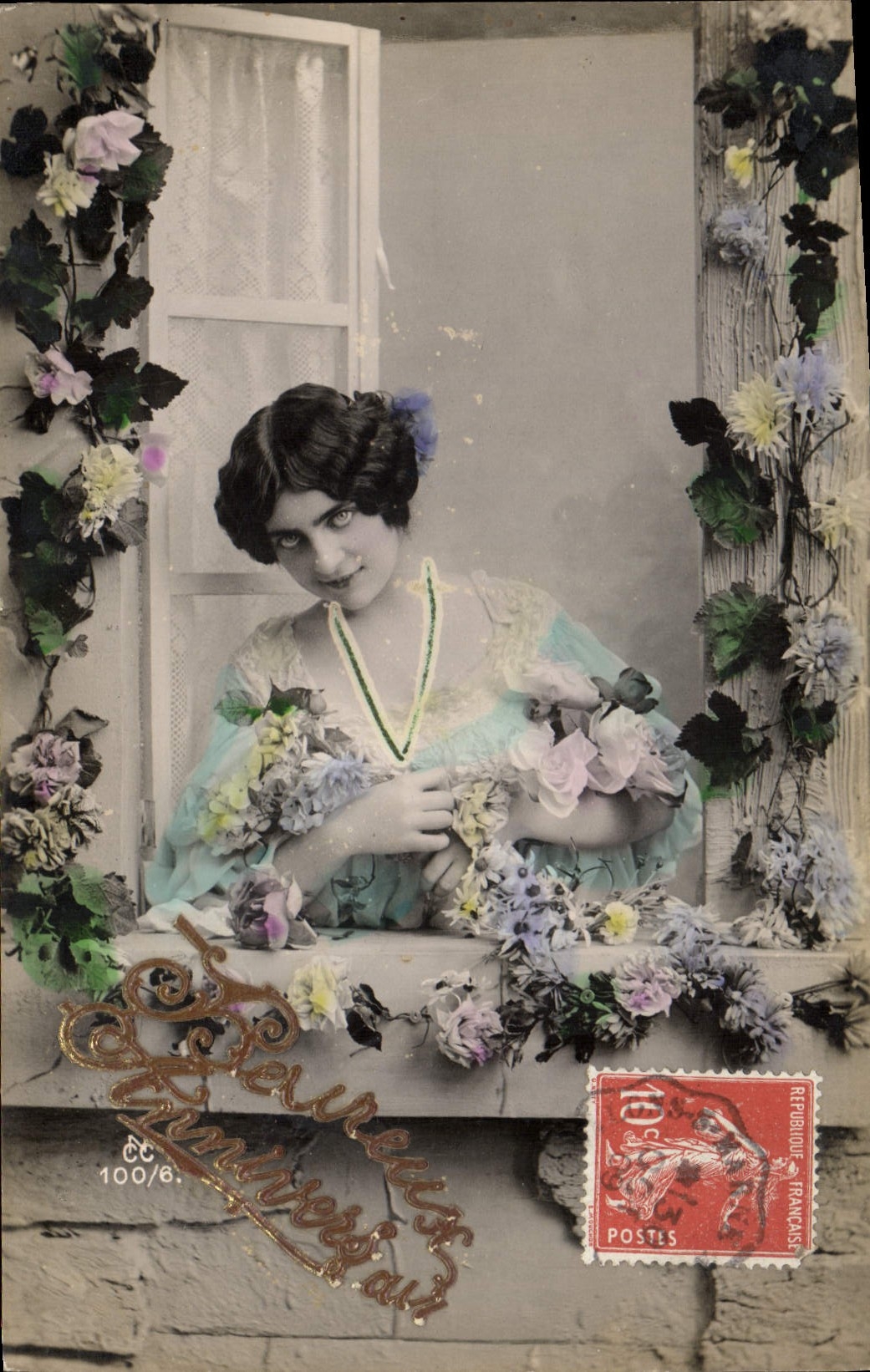 Jeune femme au bouquet — décor floral — éditeur CC, n° 100/6