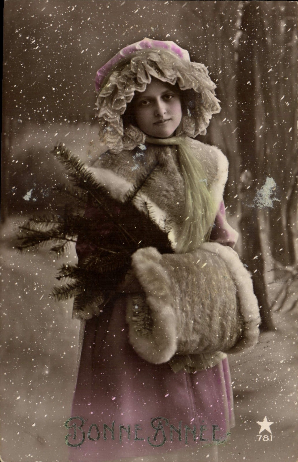 Mujer en piel en la nieve — Bonne Année 781 — editor desconocido