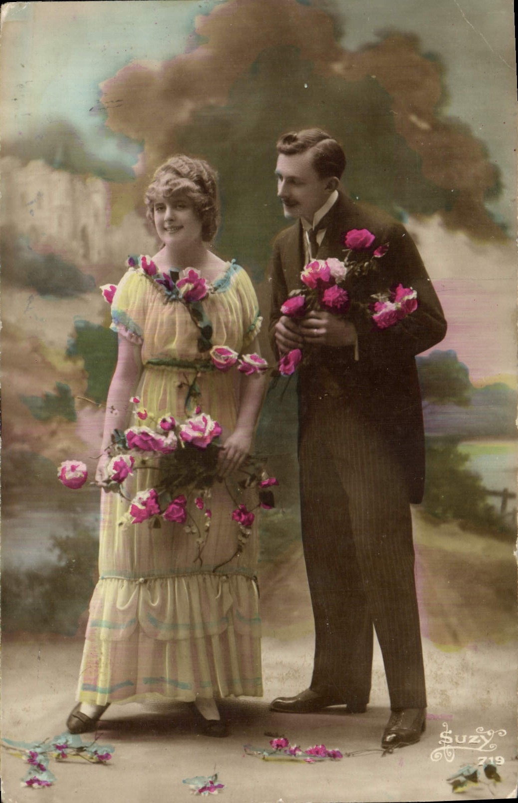 Couple avec roses — Suzy 219 — Éditeur Suzy
