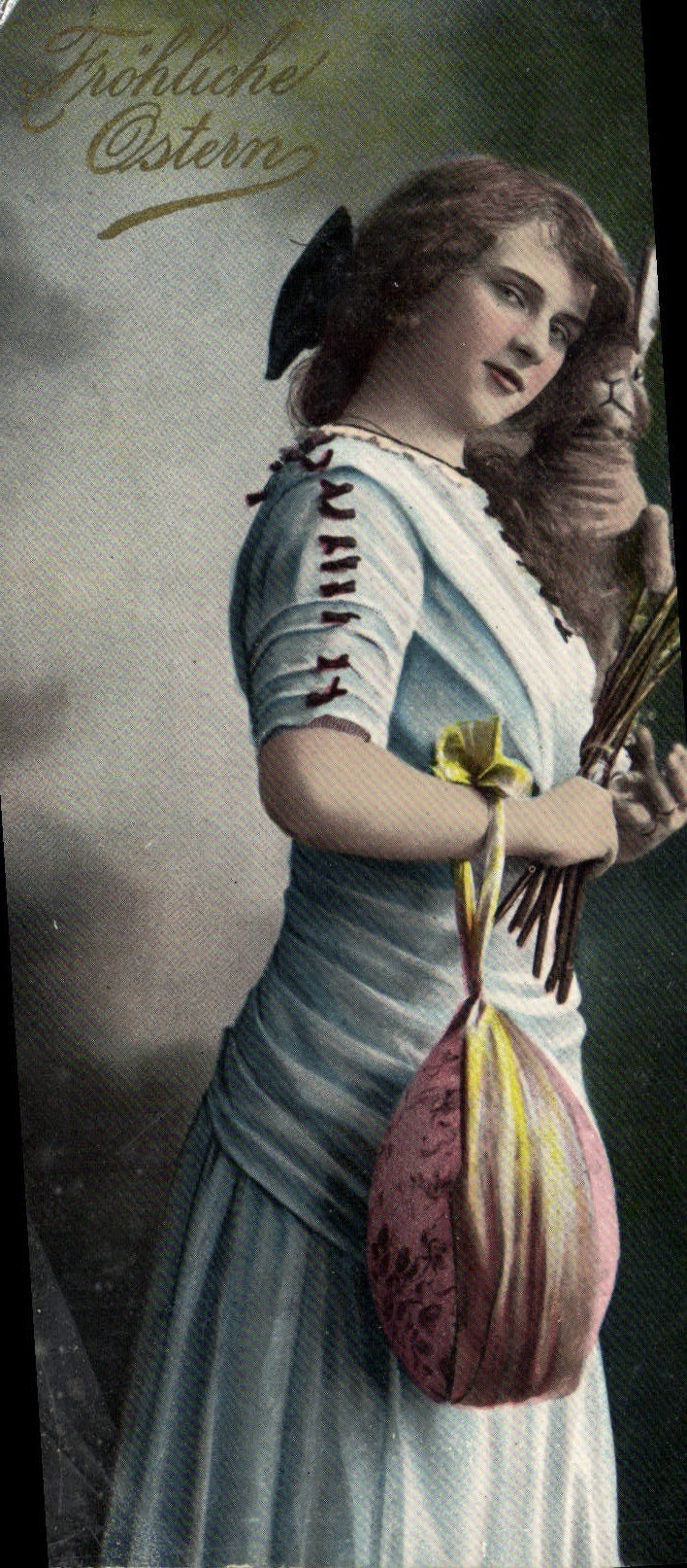 CPA Fantaisie Femme Lapin 