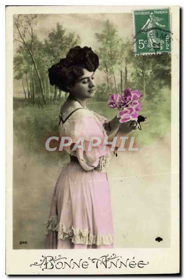Donna in abito rosa che tiene fiori — Buon Anno — editore G48