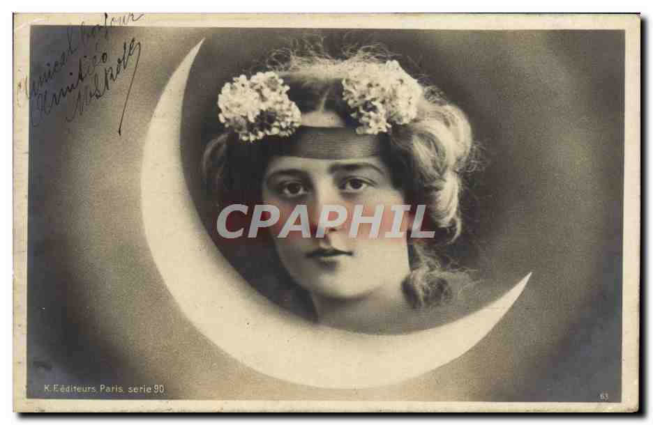 CPA Fantaisie Femme Lune