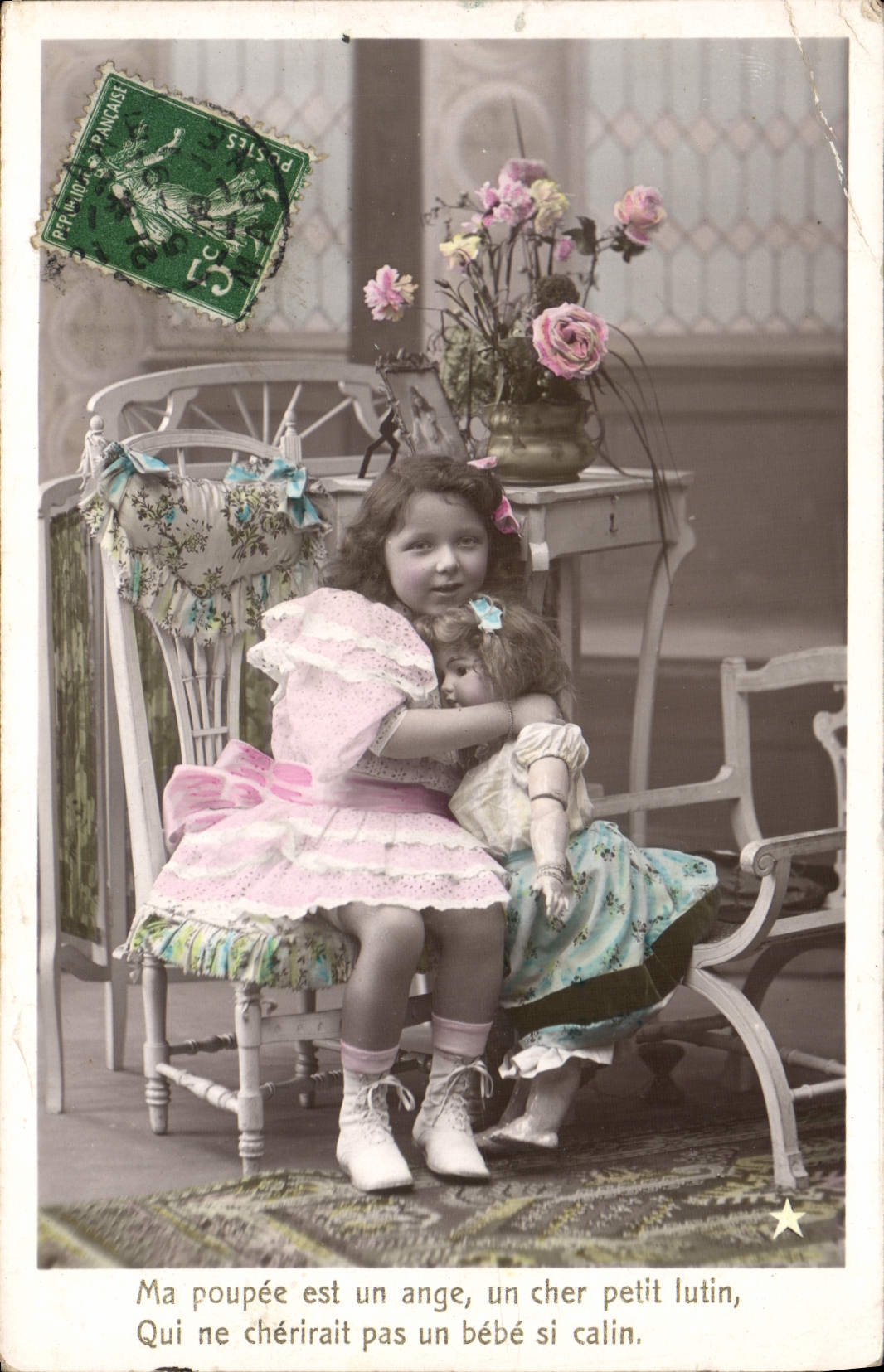 CPA Fantaisie Enfant Poupee