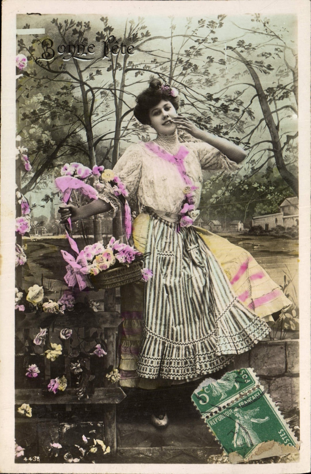 CPA Fantaisie Femme