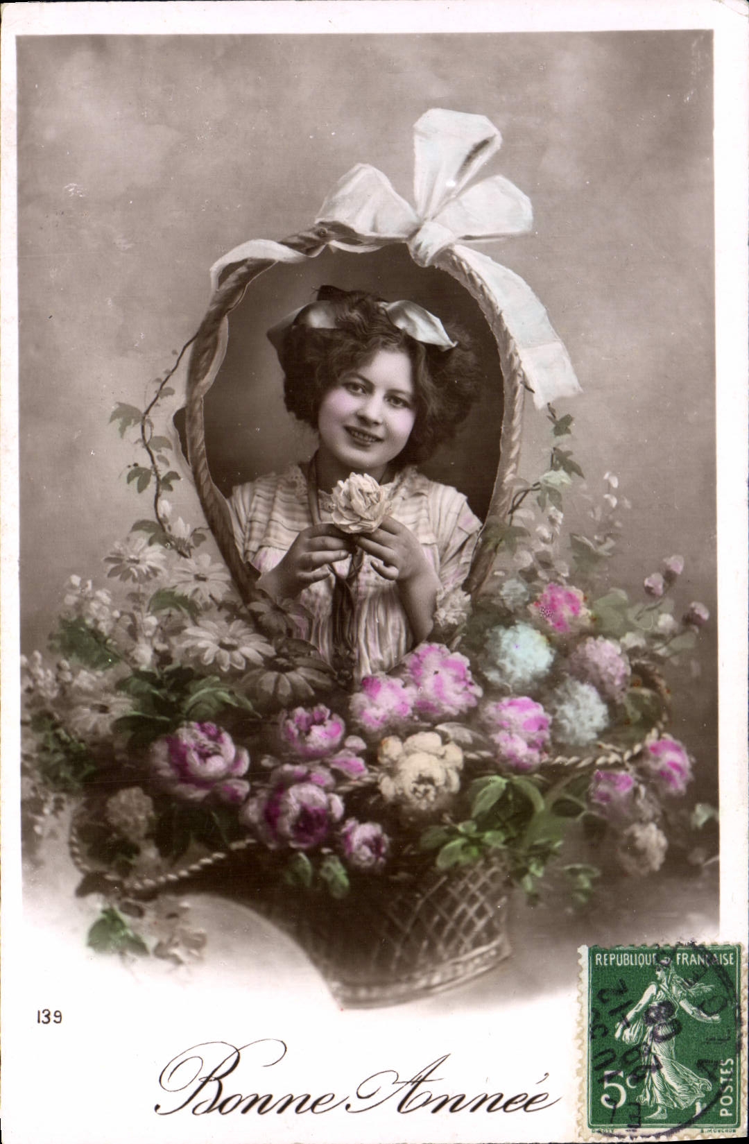 CPA Fantaisie Femme