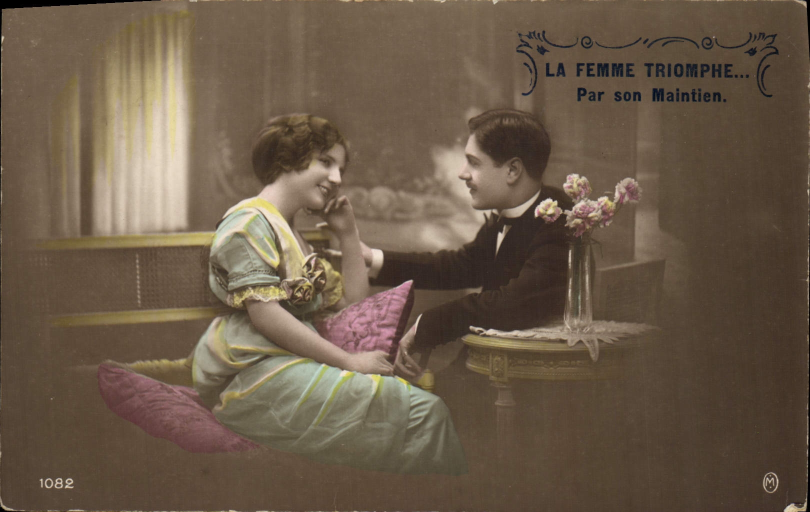 CPA Fantaisie Femme 