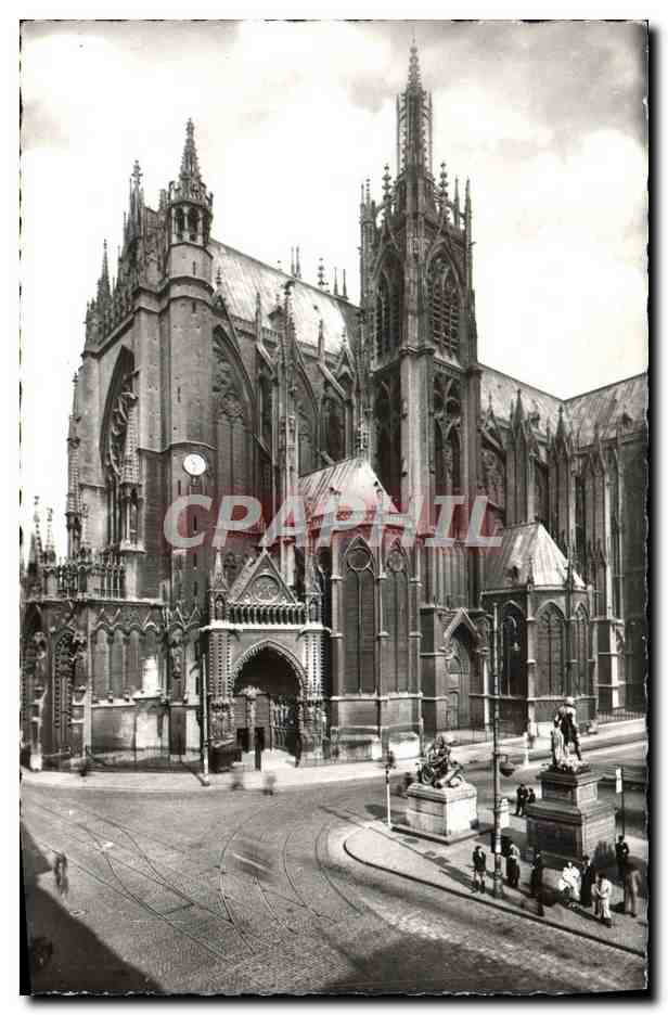 Metz — Cathédrale et la Place d'Armes — Éditions Pierrot, n°14