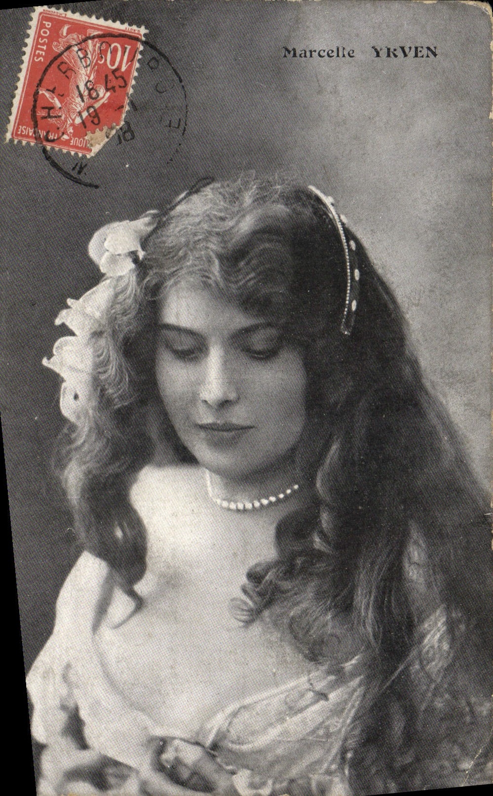 Marcelle YRVEN — Portrait féminin — Éditeur non identifié