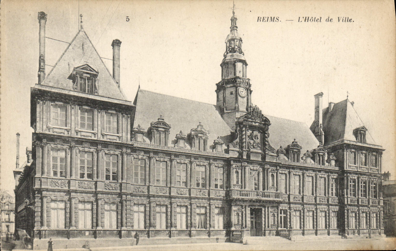Reims — L'Hôtel de Ville — Imp. Phot. Neurbin et Cie, Paris