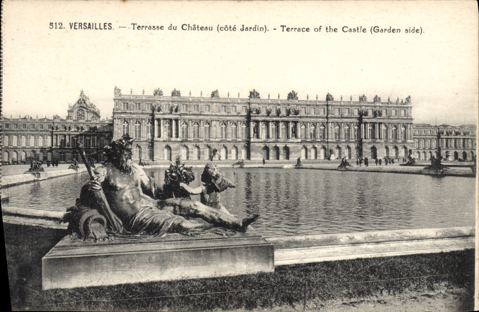 Versailles — Terrasse du Château (côté Jardin) — Éditions d'Art d'Art, rue Colbert