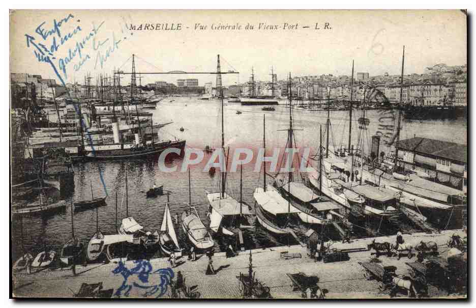 CPA Marseille Vue Generale de Vieux Port Bateaux