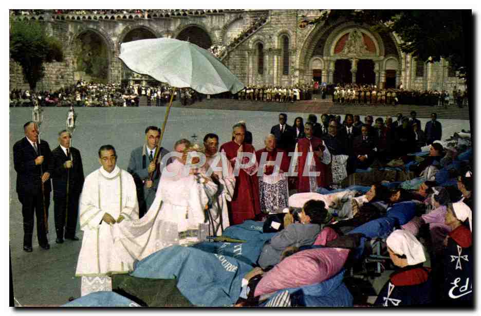 CPM Lourdes Benediction des Malades