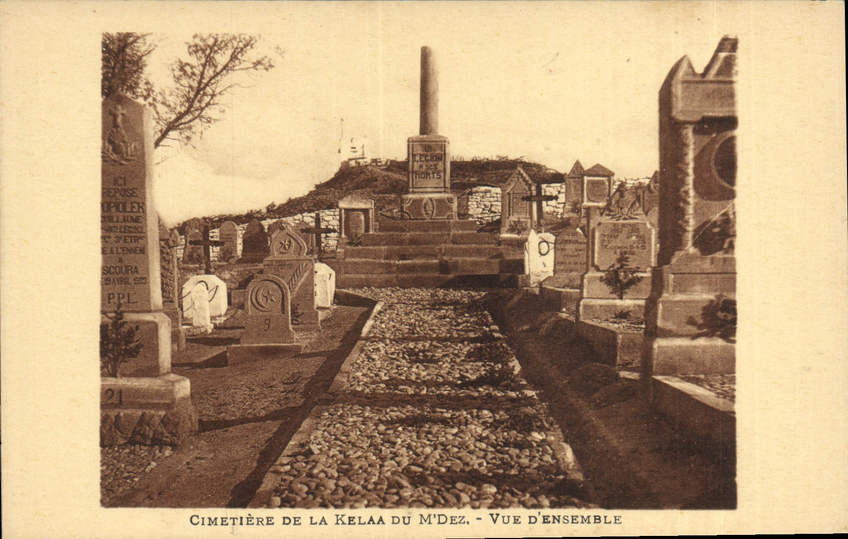 CPA Cimetiere de la Kelaa du M Dez Vue d'ensemble 