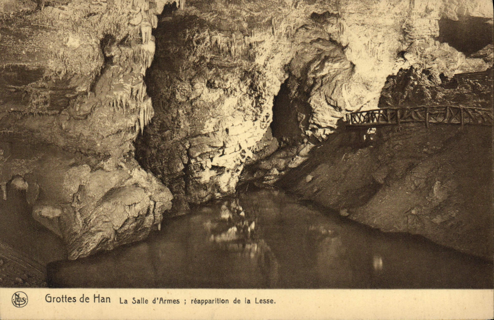 CPA Grottes De Han La Salle D'Armes Reapparition de la Lesse