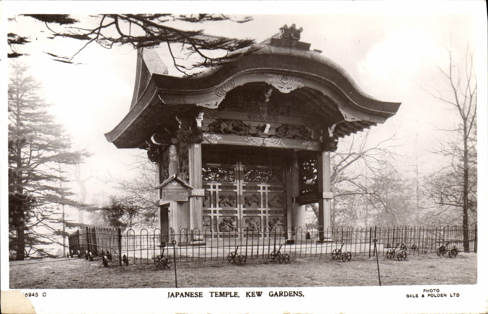 CPA Japanese Temple Kew Gardens