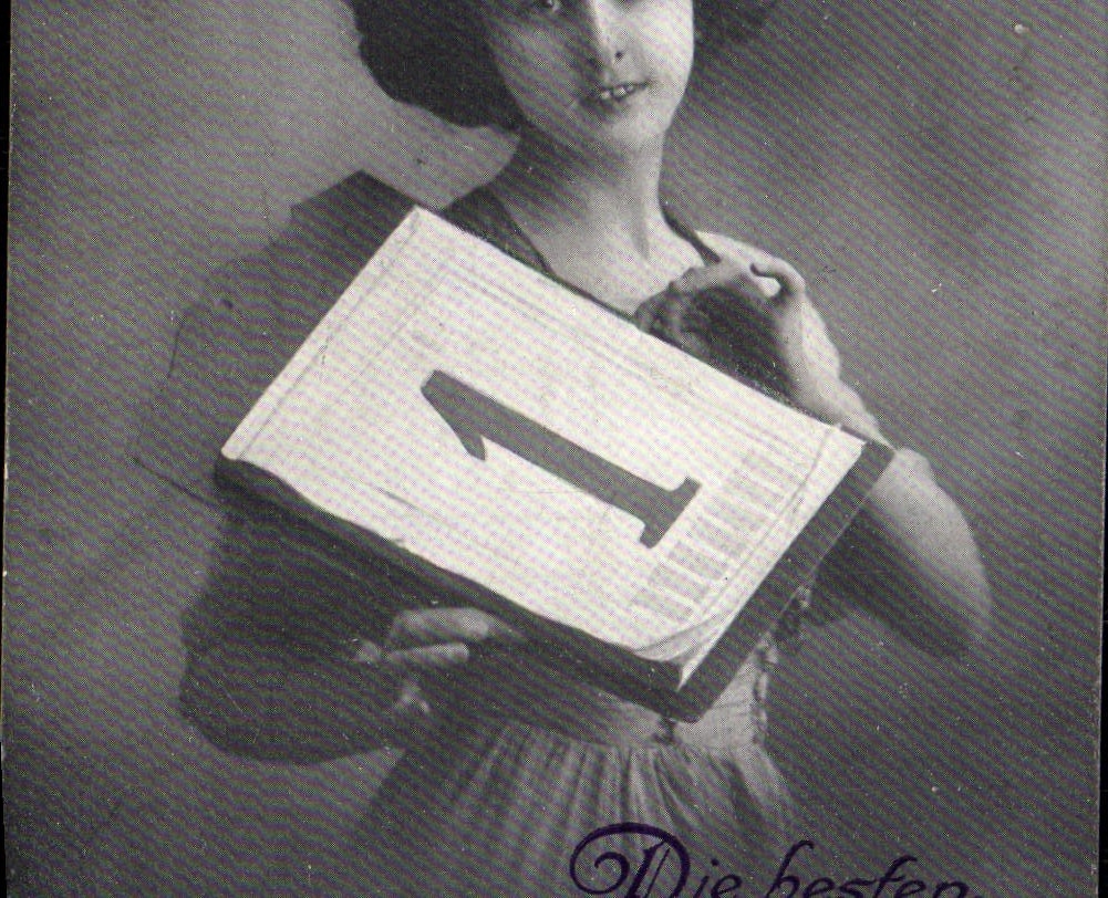 CPA Fantaisie Femme 