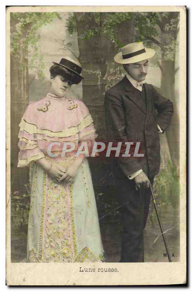 CPA Fantaisie Femme Lune rousse