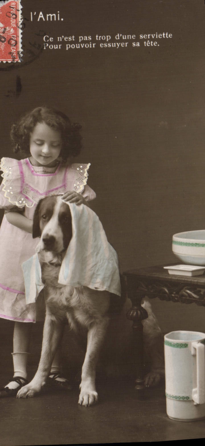 CPA Fantaisie Enfant Chien 