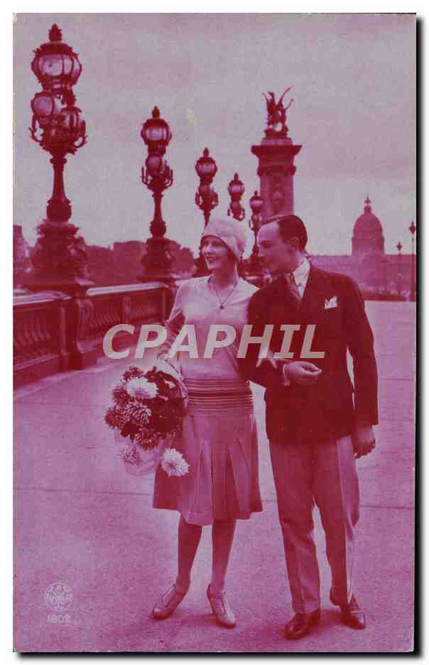 CPA Fantaisie Femme Paris 